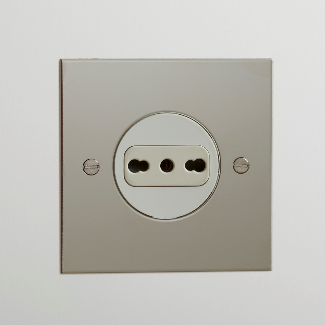 Sockets & Outlets